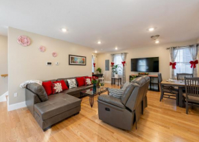 284 Newbuilt Entire House with Free Huge Parking Lot